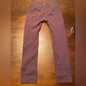 Lululemon maroon leggings